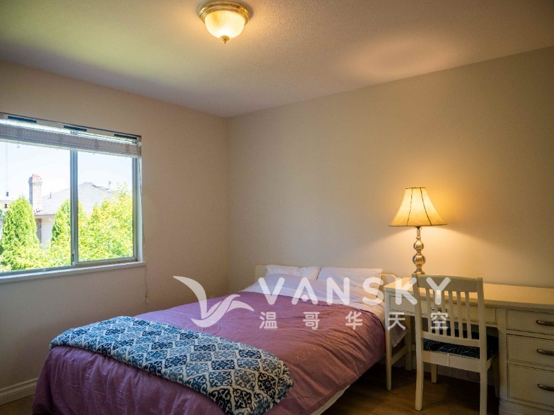 250325120606_Sky 单房 ，共用卫生间）4.jpg